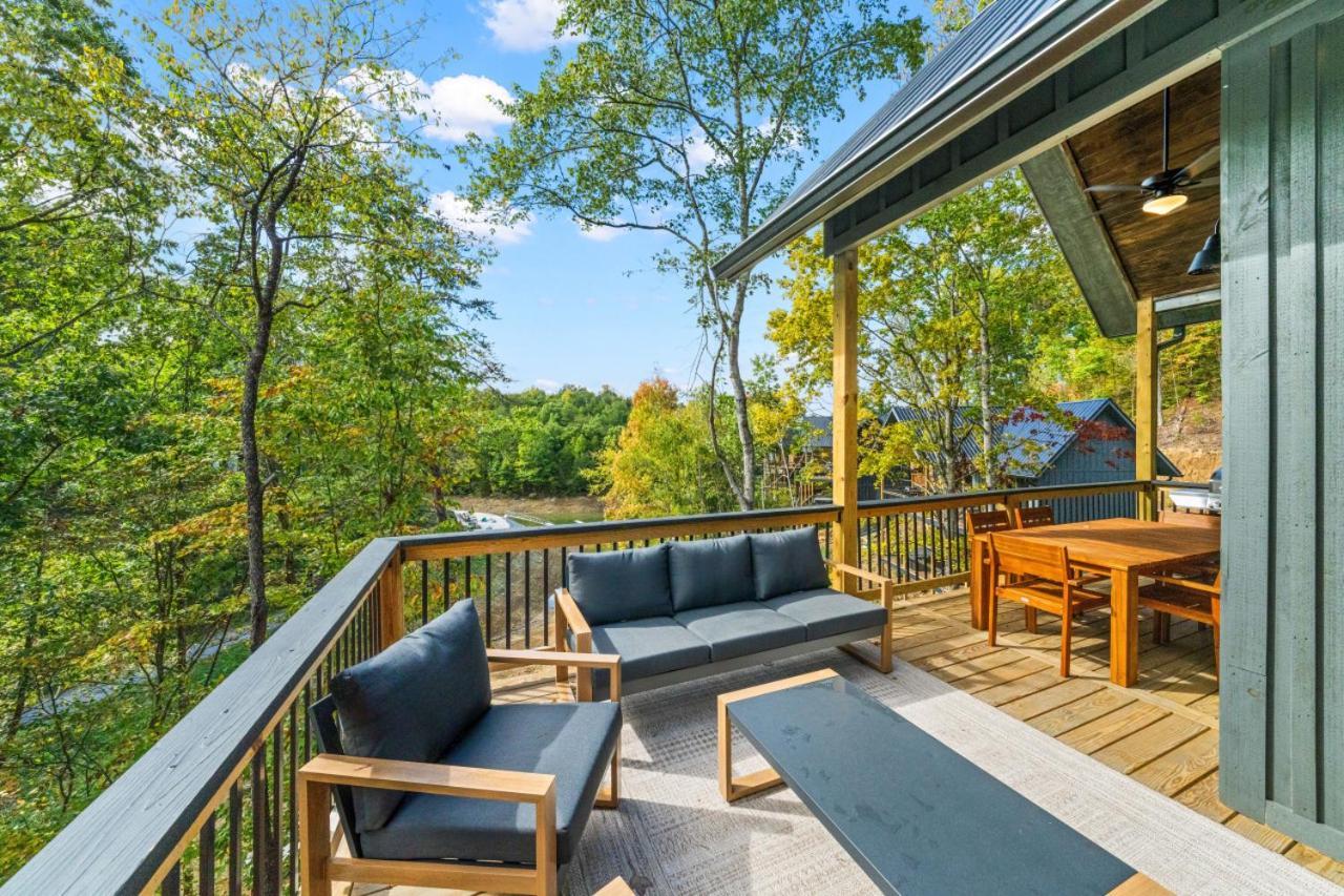 Cozy Cove Retreat W Lake View Hot Tub Firepit Dandridge Exterior foto
