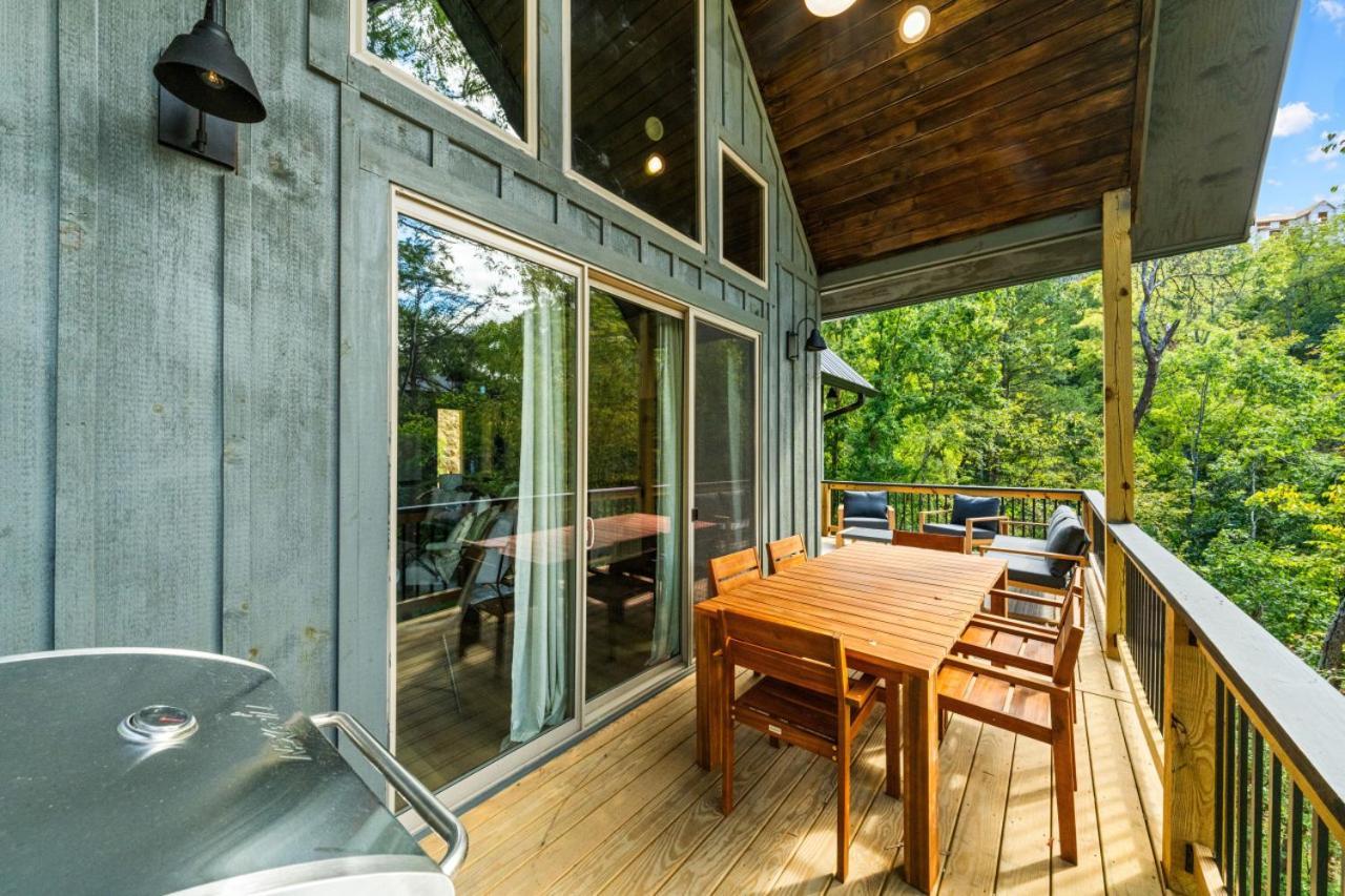 Cozy Cove Retreat W Lake View Hot Tub Firepit Dandridge Exterior foto