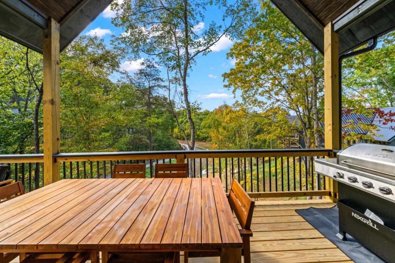 Cozy Cove Retreat W Lake View Hot Tub Firepit Dandridge Exterior foto
